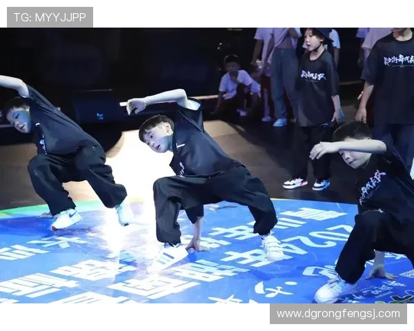 广州街舞队与西安街舞队赛后状态全面分析与复盘探讨