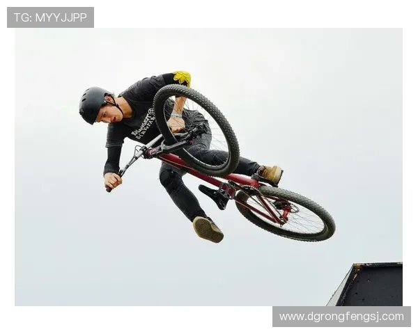 成都极限运动队在世界街舞大赛中的耐力表现引发热议与赞赏