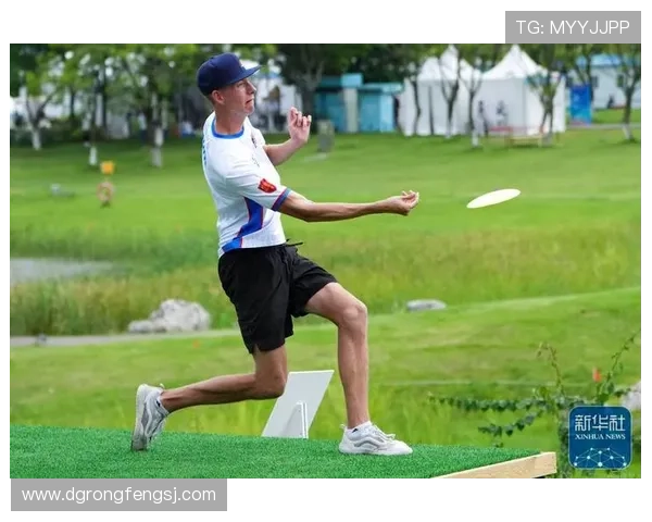 成都飞盘队速度之争引发热议球迷对比赛表现各执己见